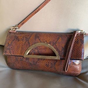 White house black market versatile handbag